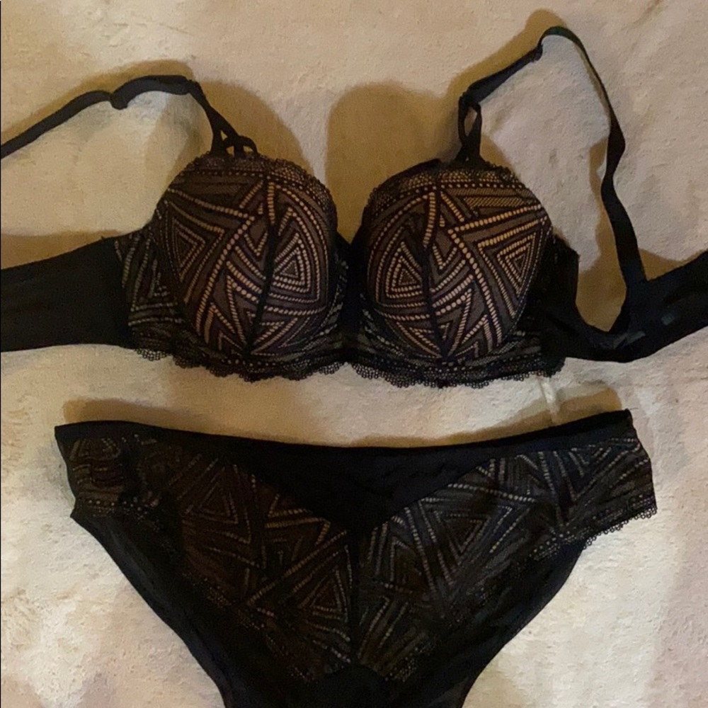Bra and panty set